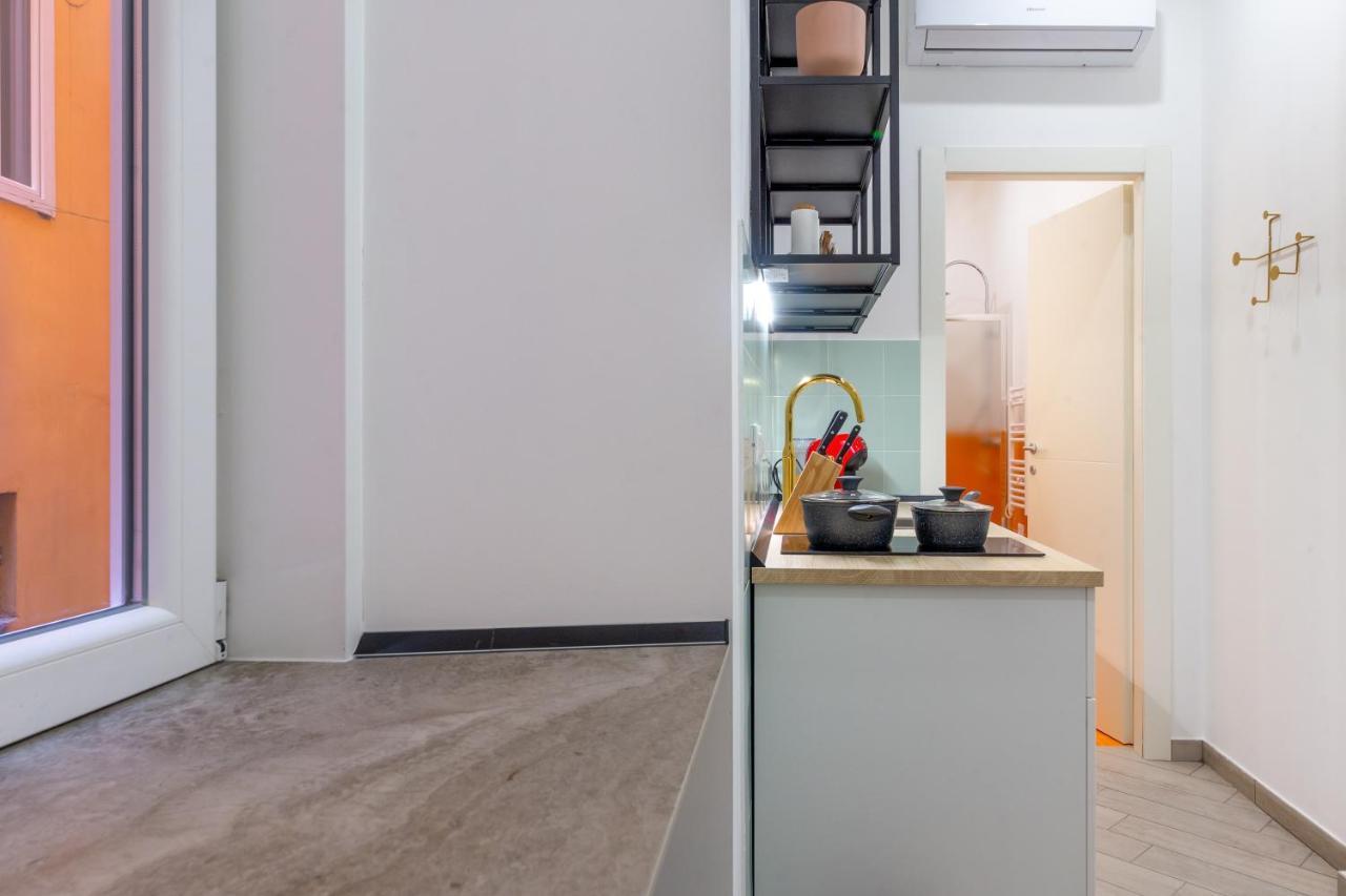 Lovely&tiny Pied-à-terre in the City center Trieste Extérieur photo